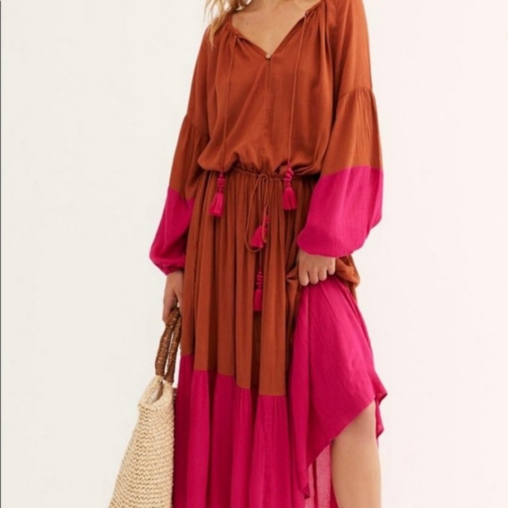Billowy Bohemian Gypsy Midi Dress - Picture 4 of 15